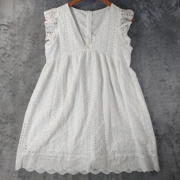 Unbranded Women's XS White Summer Romper Eyelet Lace Scallop Hem Ruffle Sleeves - Picture 1 of 12
